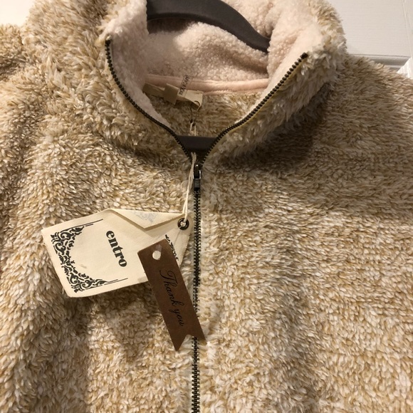 Entro half zip pullover - Picture 7 of 8